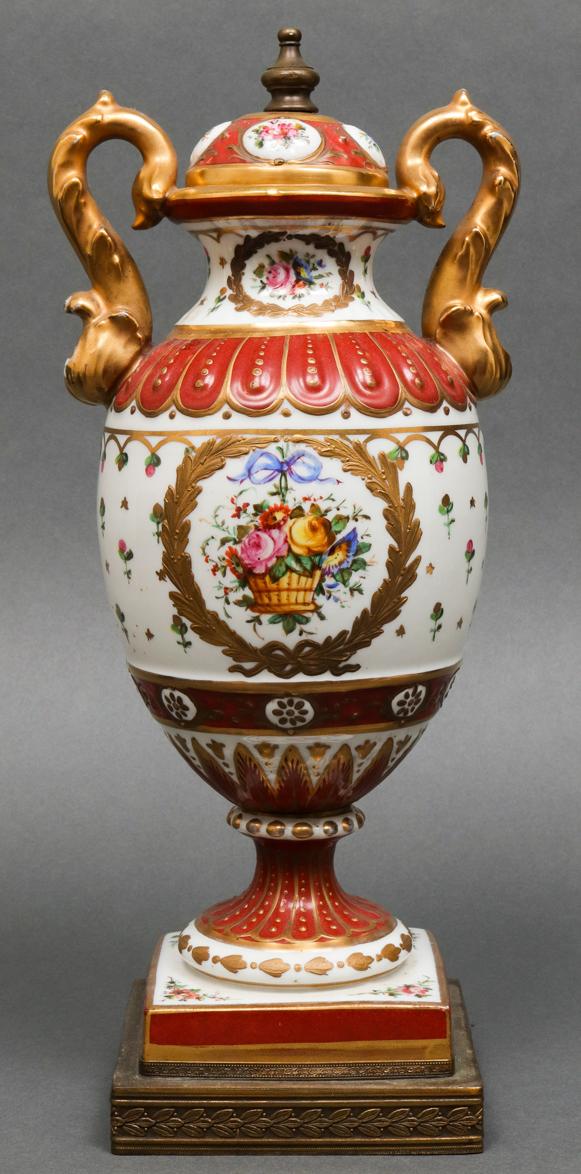 CONTINENTAL PAINTED PORCELAIN