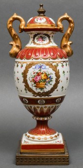 CONTINENTAL PAINTED PORCELAIN