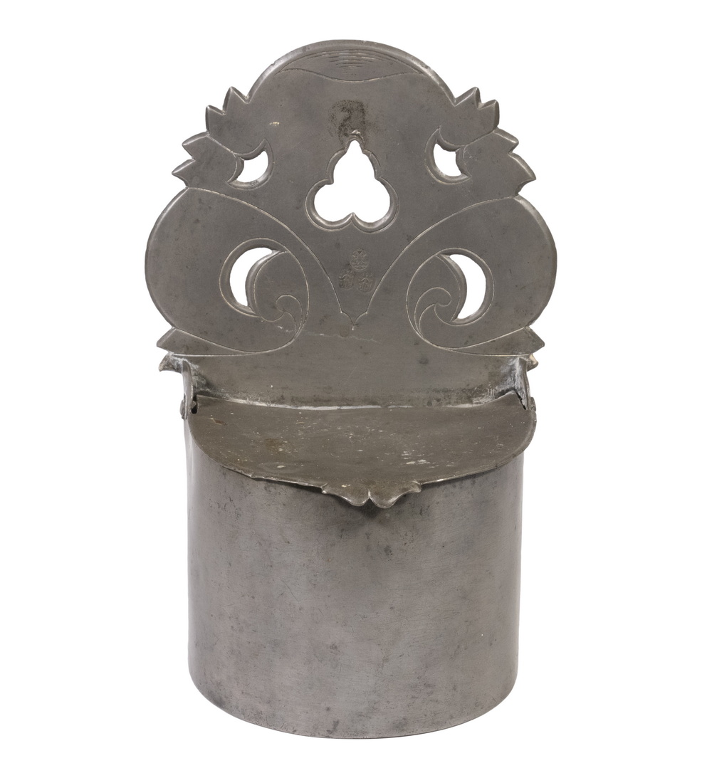 CONTINENTAL PEWTER SALT BOX 19th c.