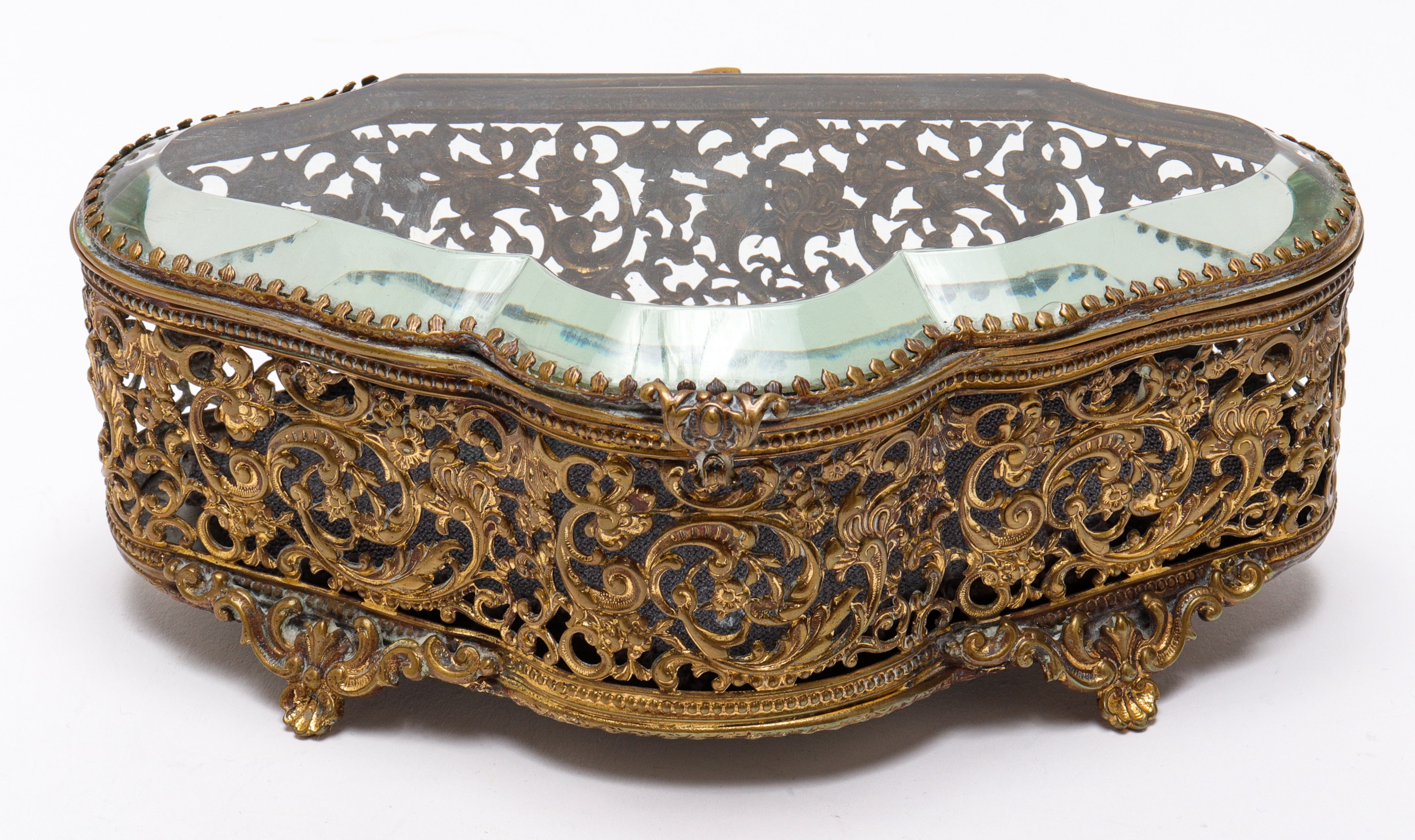 CONTINENTAL PIERCED BRASS DRESSER