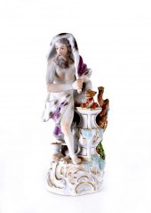 CONTINENTAL PORCELAIN FIGURE O