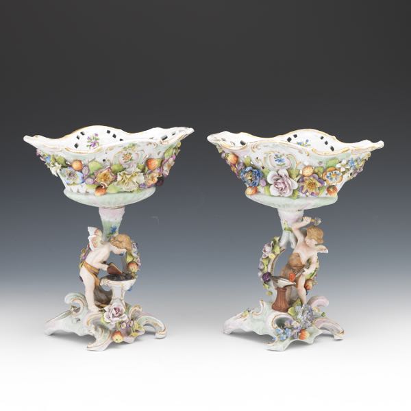 CONTINENTAL PORCELAIN PAIR OF