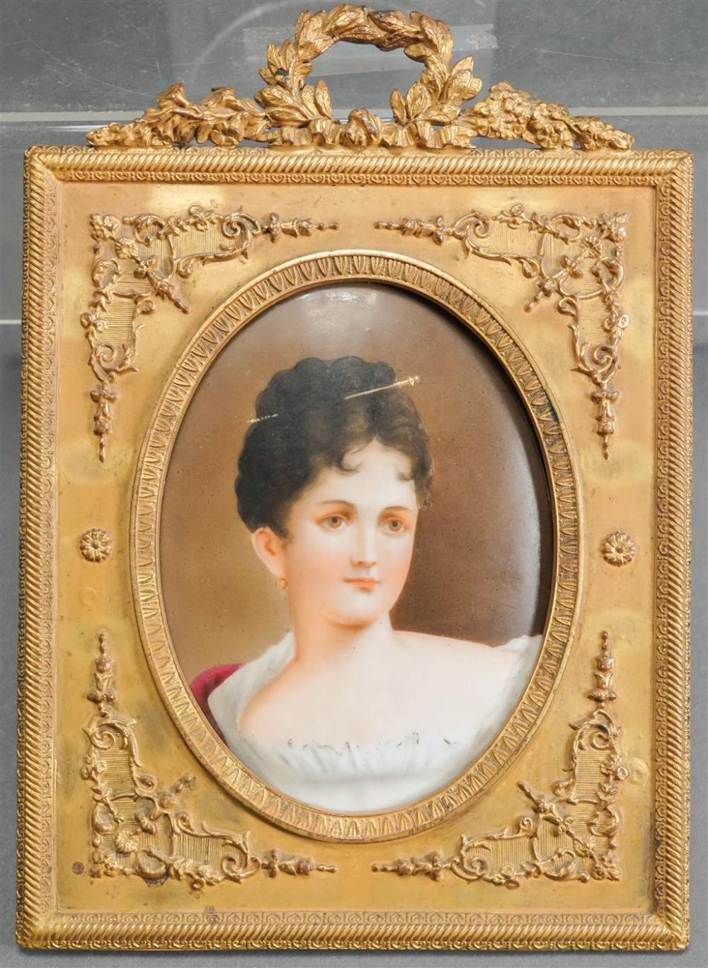 CONTINENTAL PORCELAIN PORTRAIT