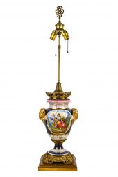CONTINENTAL PORCELAIN URNmount