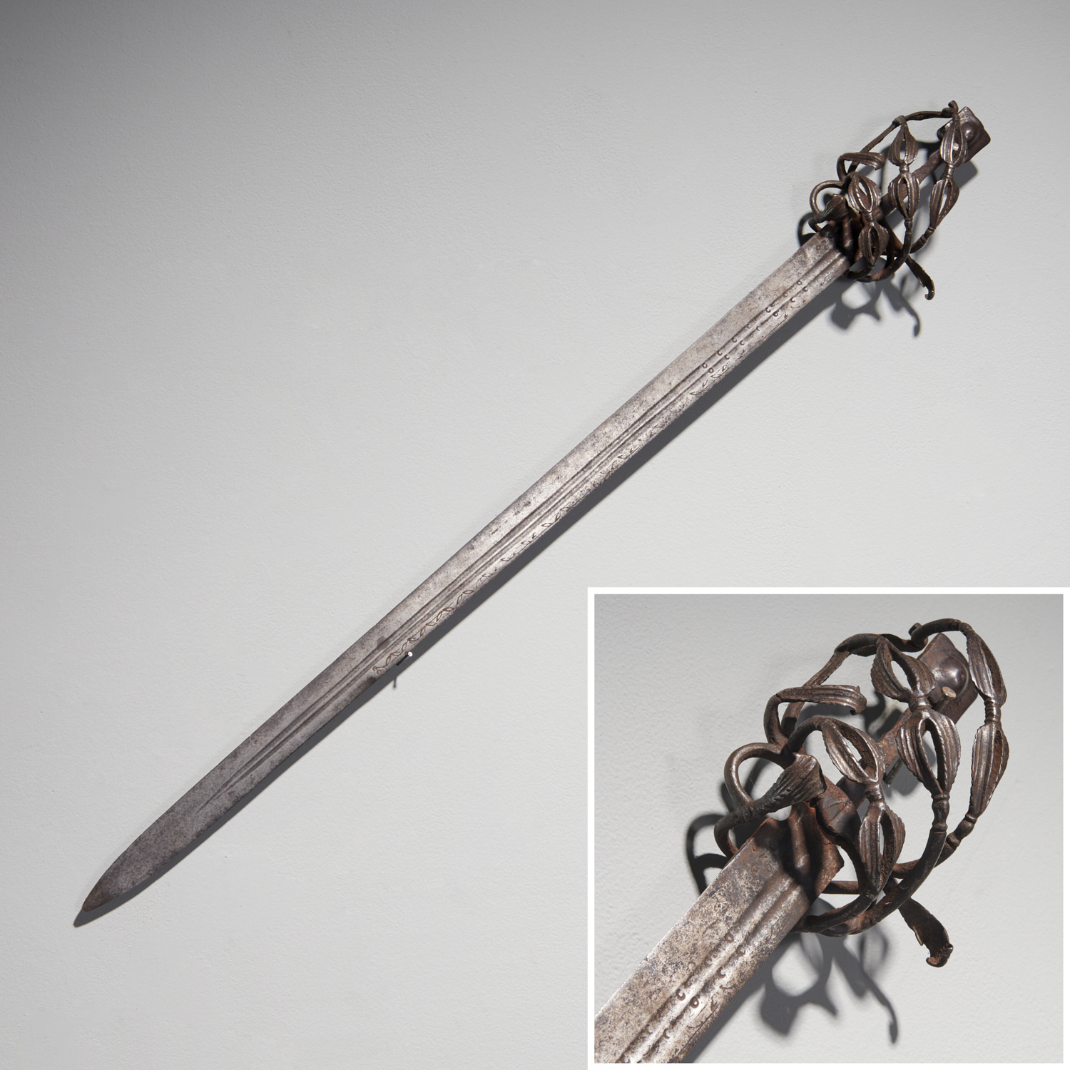 CONTINENTAL SCHIAVONA SWORD, EX