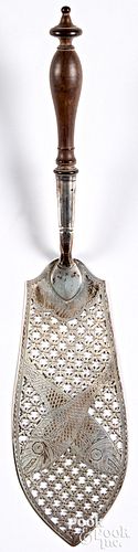 CONTINENTAL SILVER FISH SLICE, 19TH