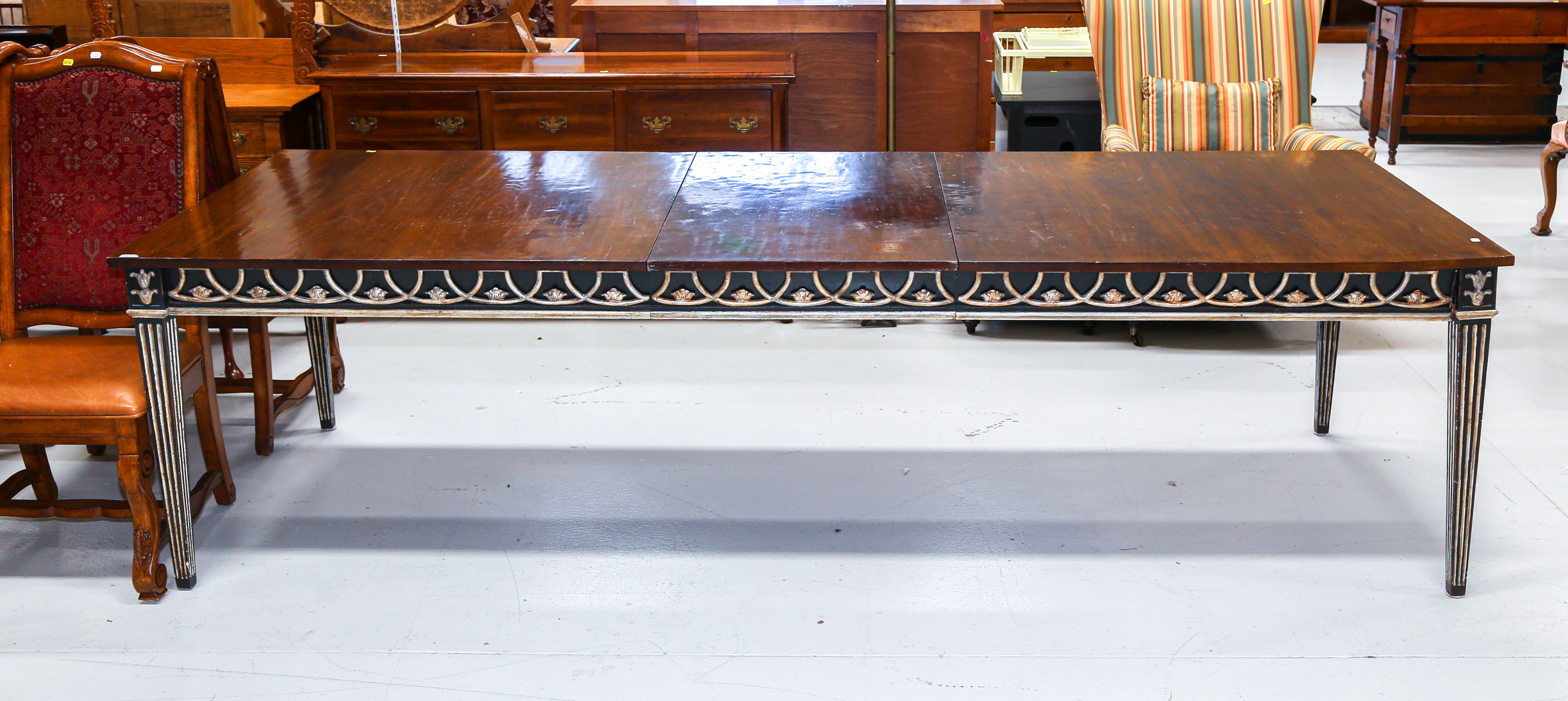 CONTINENTAL STYLE DINING TABLE WITH