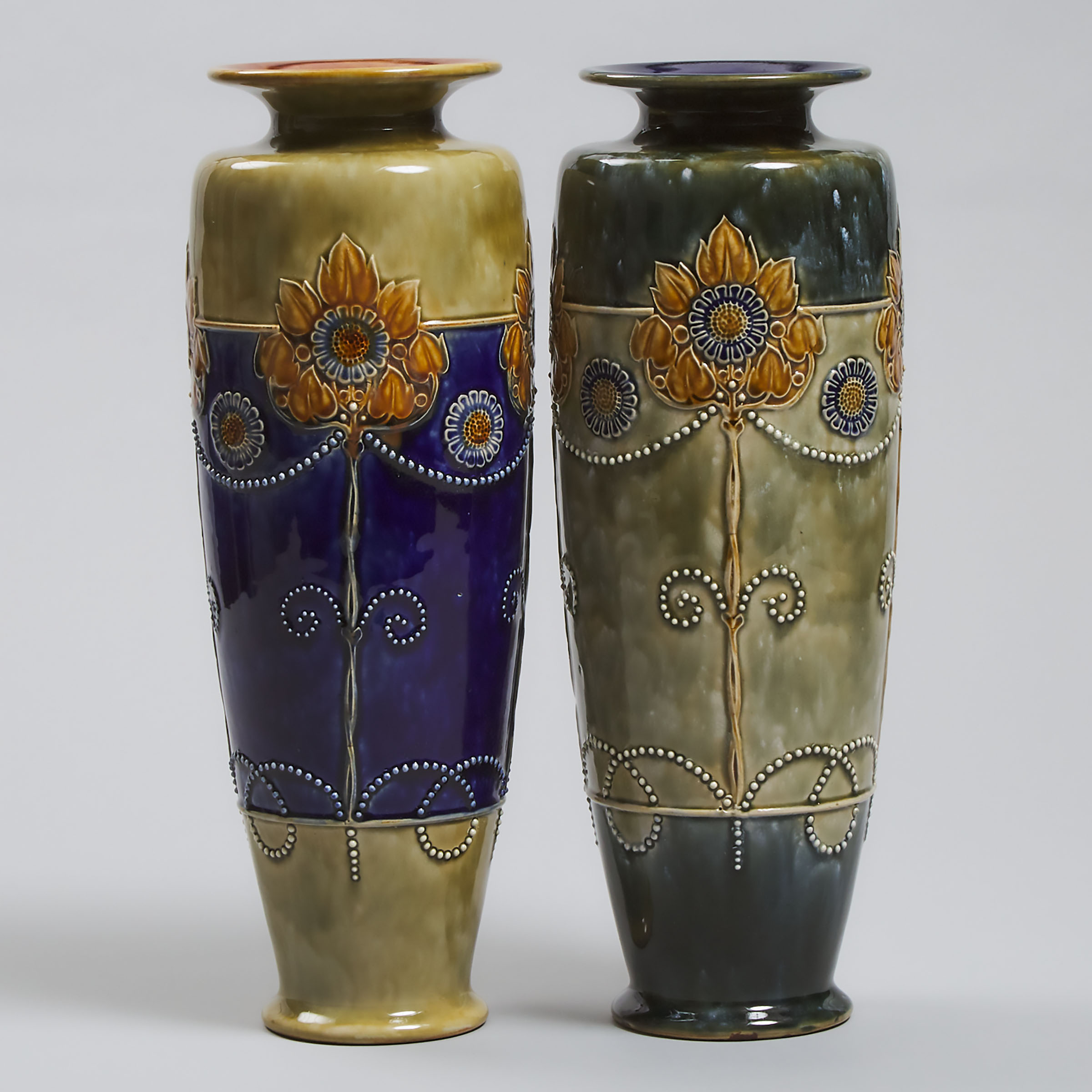 Contrasting Pair of Royal Doulton