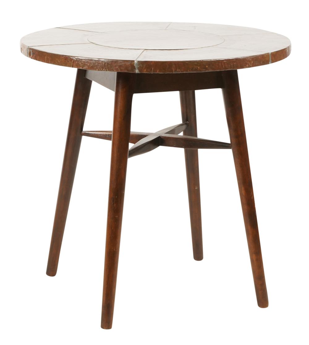 COPPER AND WOOD LAMP TABLECopper