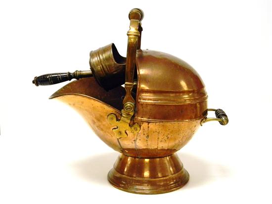 Copper coal bucket with scoop