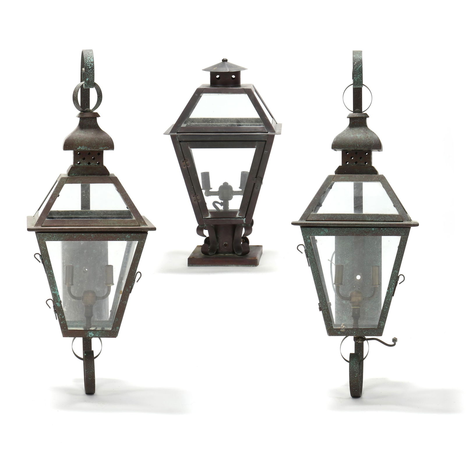 COPPER POST LANTERN AND PAIR OF
