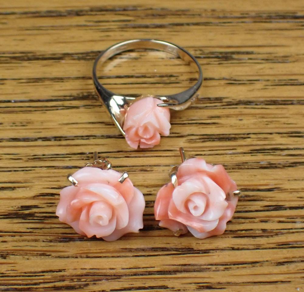 CORAL AND GOLD RING AND EAR STUD