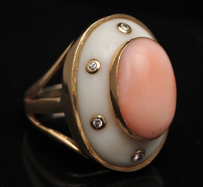 CORAL IVORY AND DIAMOND RING Size