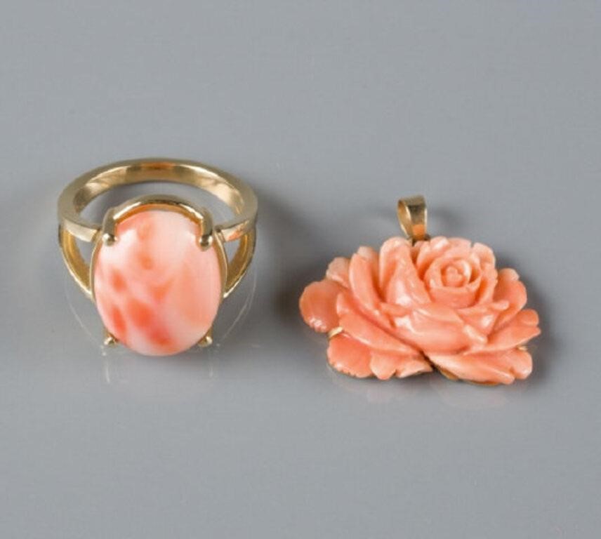 CORAL RING & ROSE PENDANTA polished