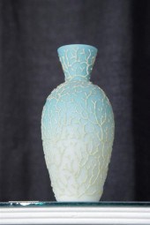 CORALINE VASE. Soft blue to wh