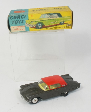 Corgi Toys Ford Thunderbird 214s in