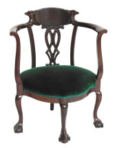 CORNER CHAIR, VICTORIAN, CREST