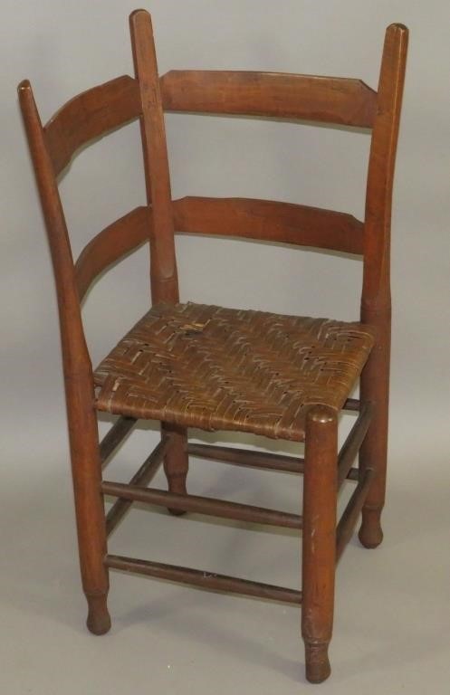 CORNER CHAIRca. 1880; in cherry