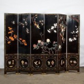 COROMANDEL SCREEN WITH HARDSTO