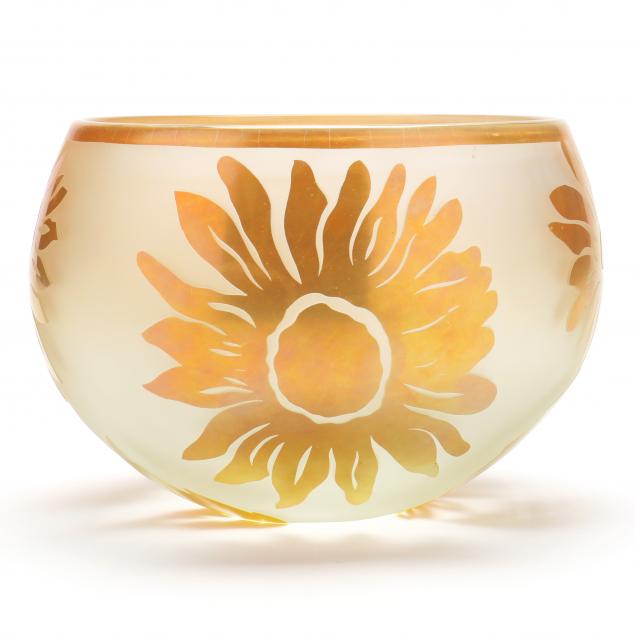 CORREIA, CAMEO GLASS SUNFLOWER BOWL