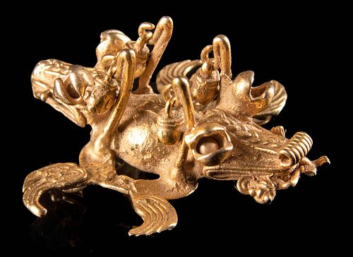 COSTA RICAN GOLD PENDANT,