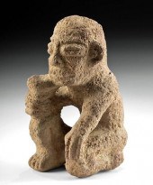 COSTA RICAN STONE KNEELING FIG