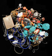 COSTUME JEWELRY: 35+ PIECES OF
