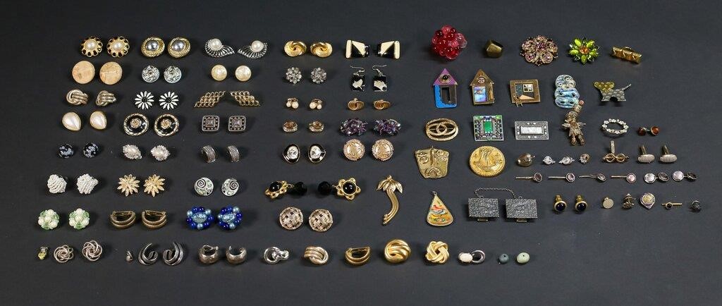 COSTUME JEWELRY EARRINGS, RINGS,