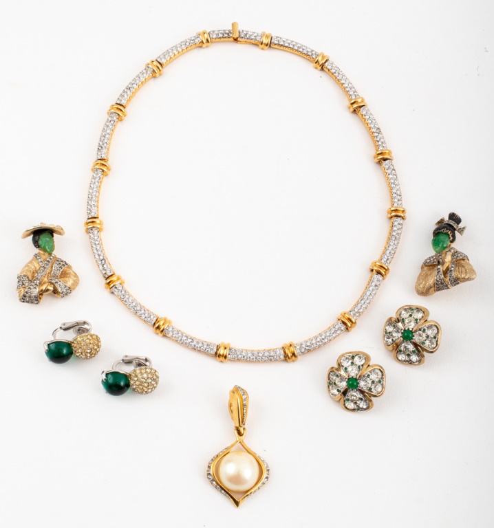 COSTUME JEWELRY INCL. NETTIE