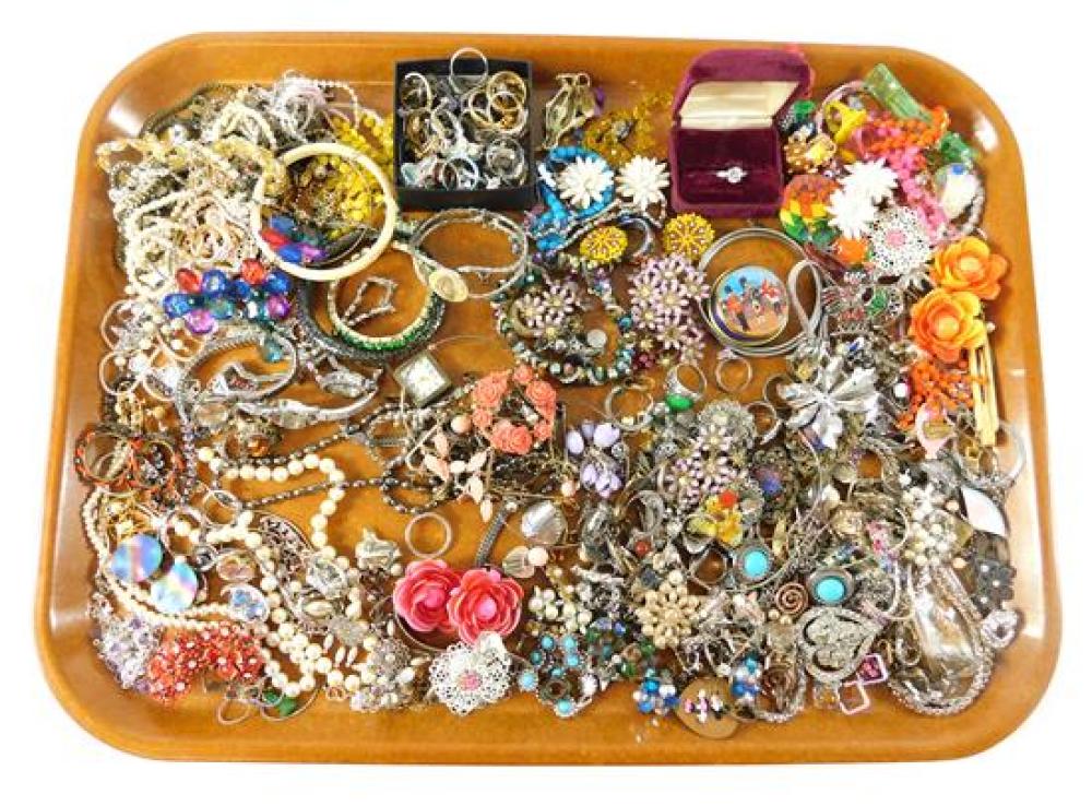 COSTUME JEWELRY: MOSTLY SILVER