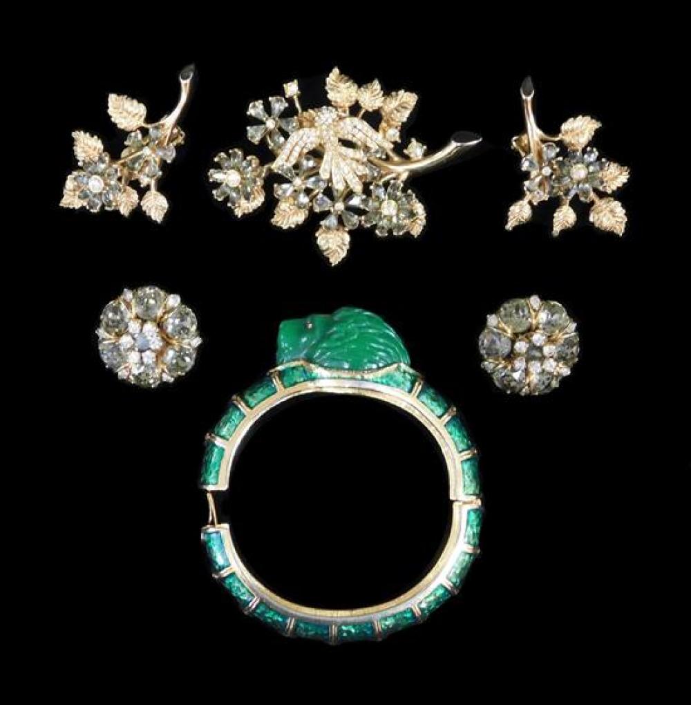 COSTUME JEWELRY: SIX HATTIE