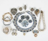 Costume Jewelry Trifari Mazer