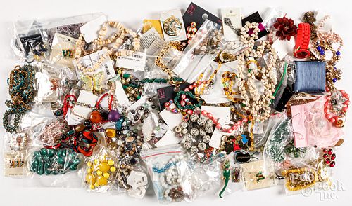 COSTUME JEWELRYCostume jewelry.