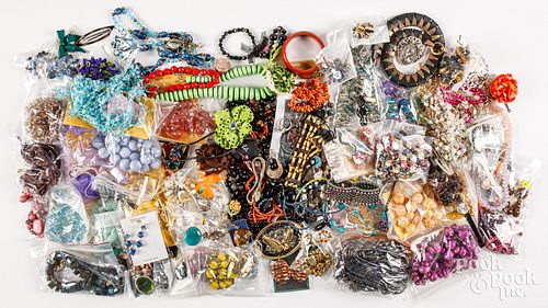 COSTUME JEWELRYCostume jewelry.