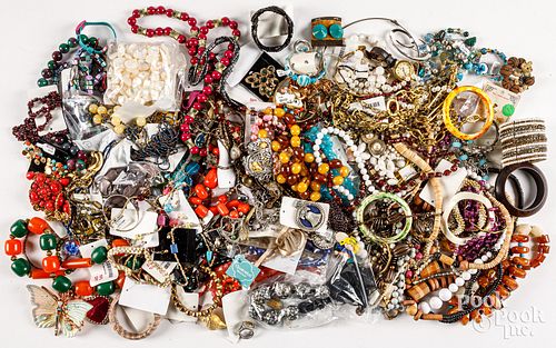 COSTUME JEWELRYCostume jewelry.