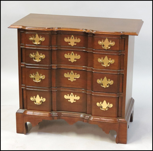COUNCILL MAHOGANY CHEST. H: 32'' W: