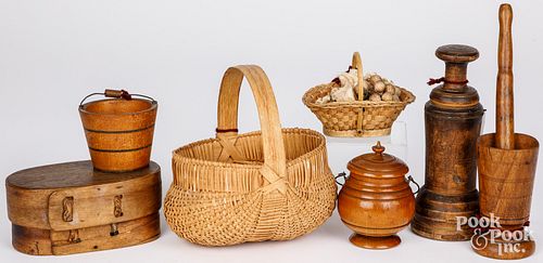 COUNTRY ACCESSORIES TO INCLUDE HERB