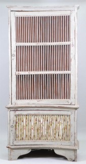 COUNTRY DISTRESSED GREY PAINTE