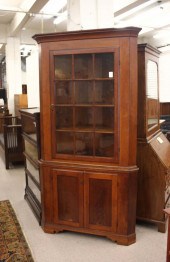 COUNTRY FEDERAL MAHOGANY CORNE