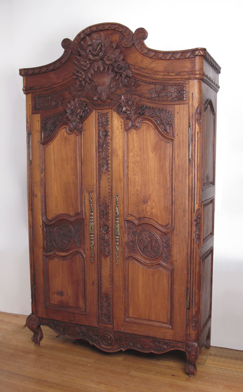 COUNTRY FRENCH CARVED ARMOIRE /