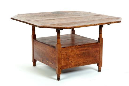 COUNTRY HUTCH TABLE.  American 19th