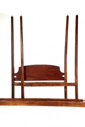 COUNTRY PENCIL POST BED. Ameri