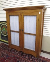 COUNTRY PINE CUPBOARD, AMERICA