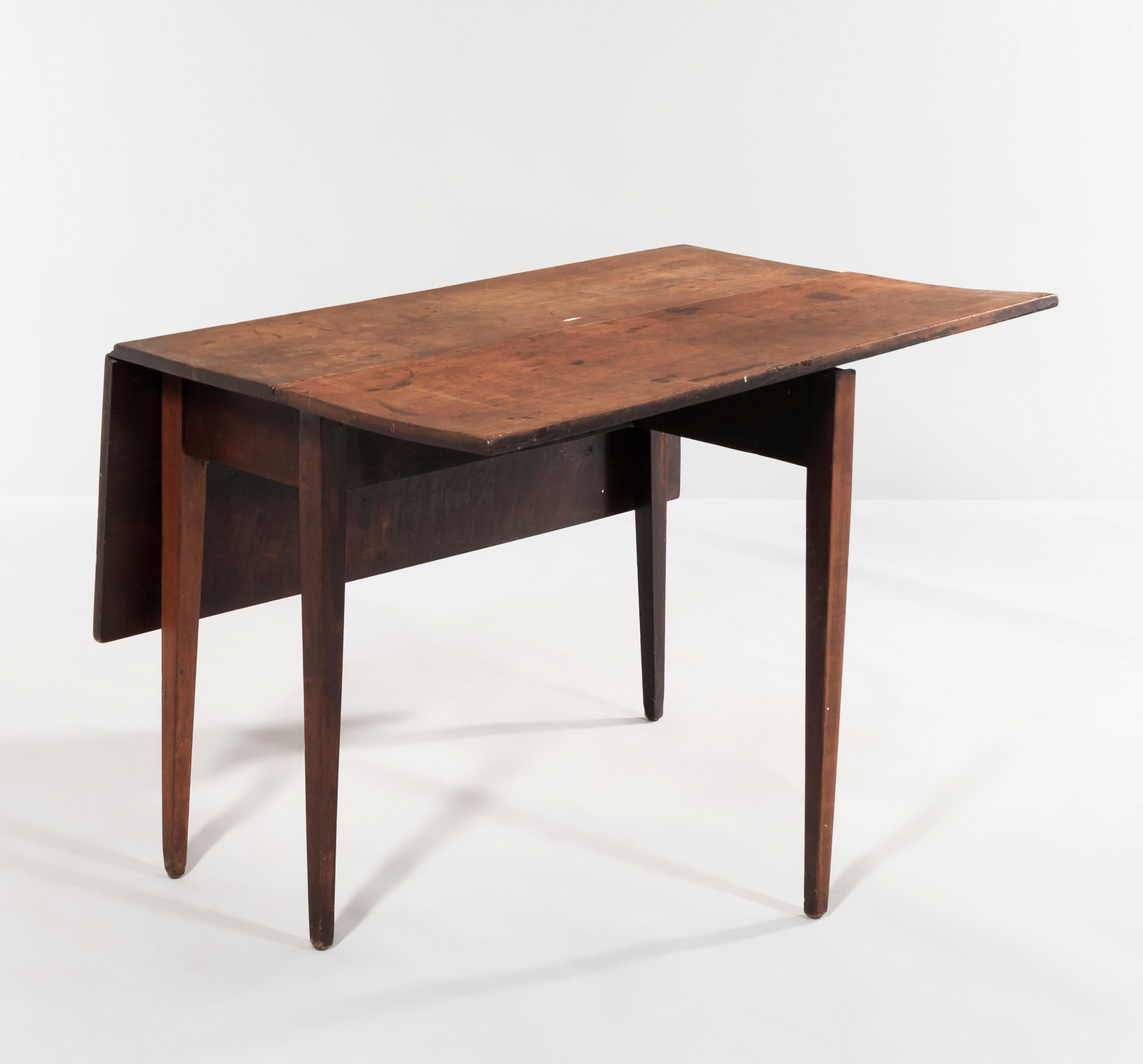 COUNTRY PINE DROP-LEAF TABLE with
