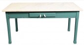COUNTRY STYLE PAINTED TABLECou