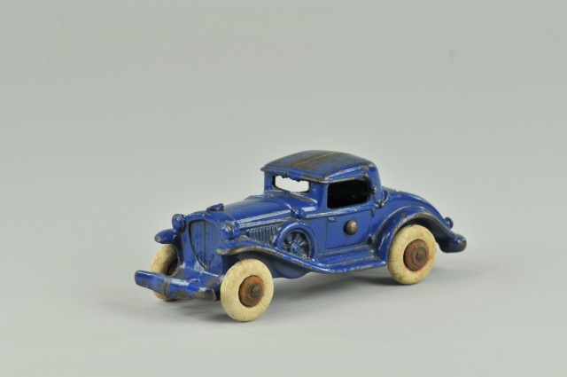 COUPE WITH RUMBLE SEAT AC