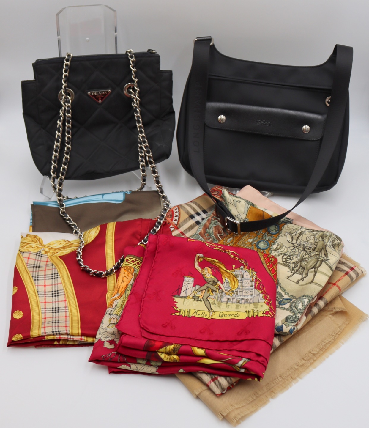 COUTURE. GROUPING OF COUTURE INC.