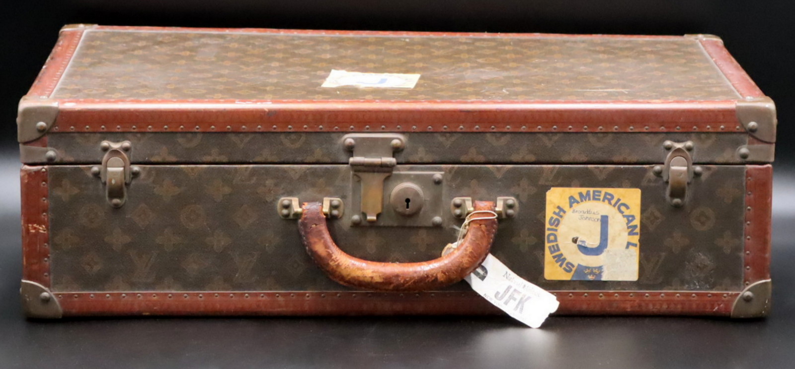 COUTURE. VINTAGE LOUIS VUITTON