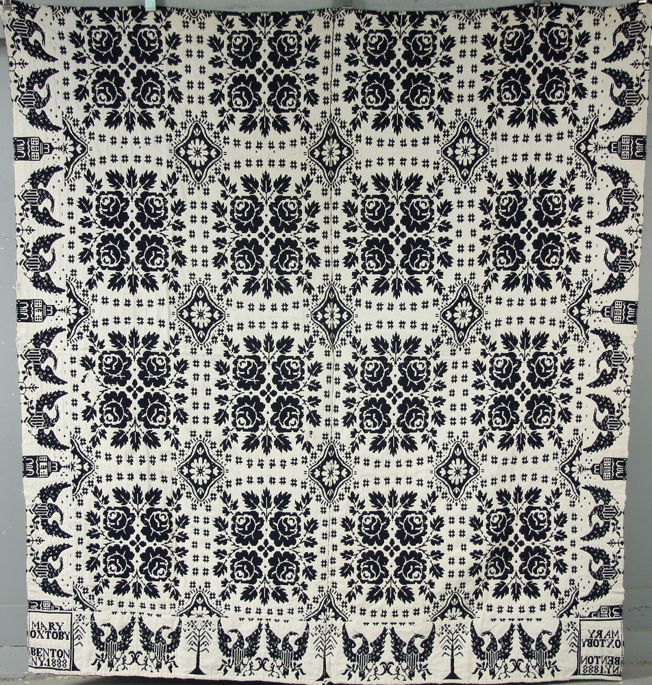 COVERLET - Blue and White