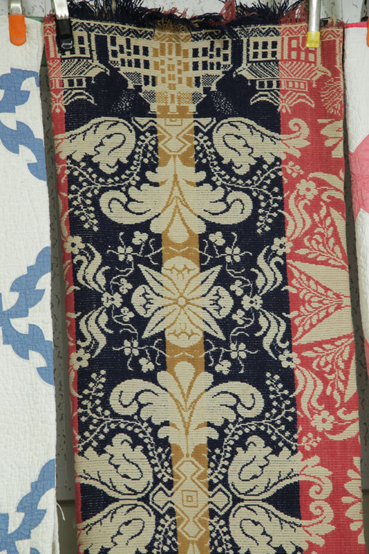 COVERLET. Wool and cotton quilt